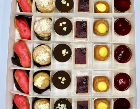 D EFFE T_MINI PASTRIES 3