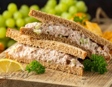 Tuna AdobeStock_288370866_Preview