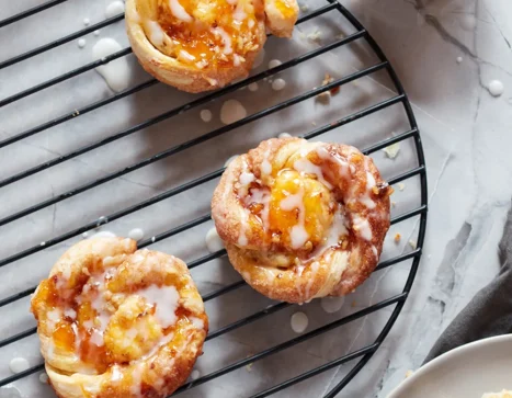 apricot-danish.5f9d426d